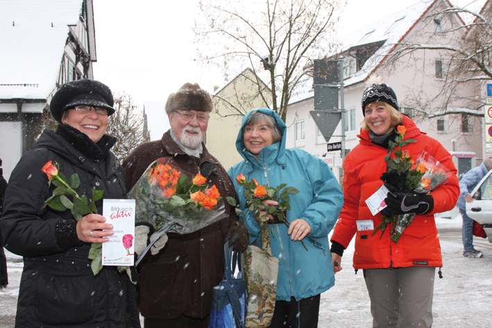 Farbtupfer im Schnee